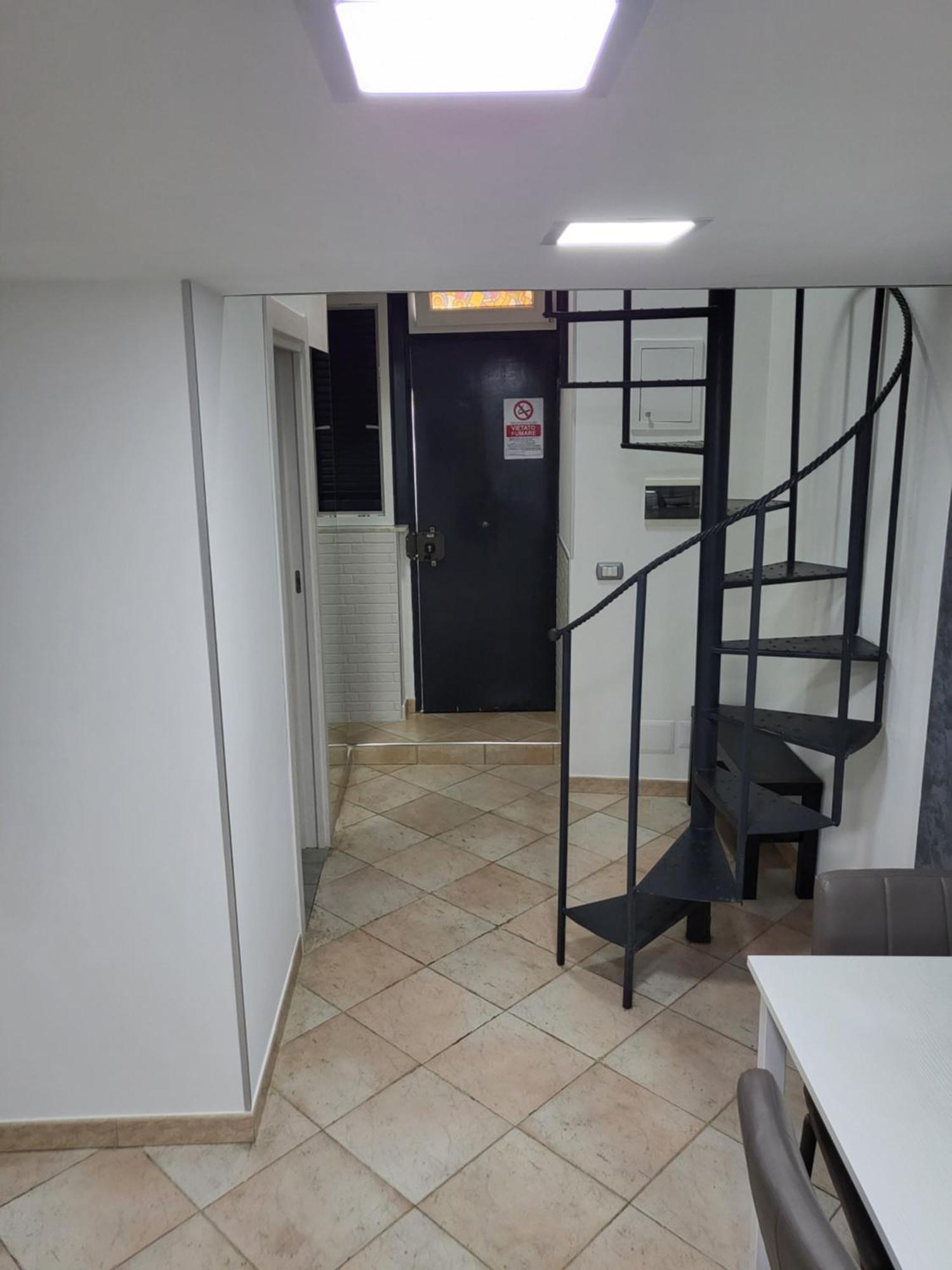 Appartement L'Approdo Di Dante à Naples Chambre photo